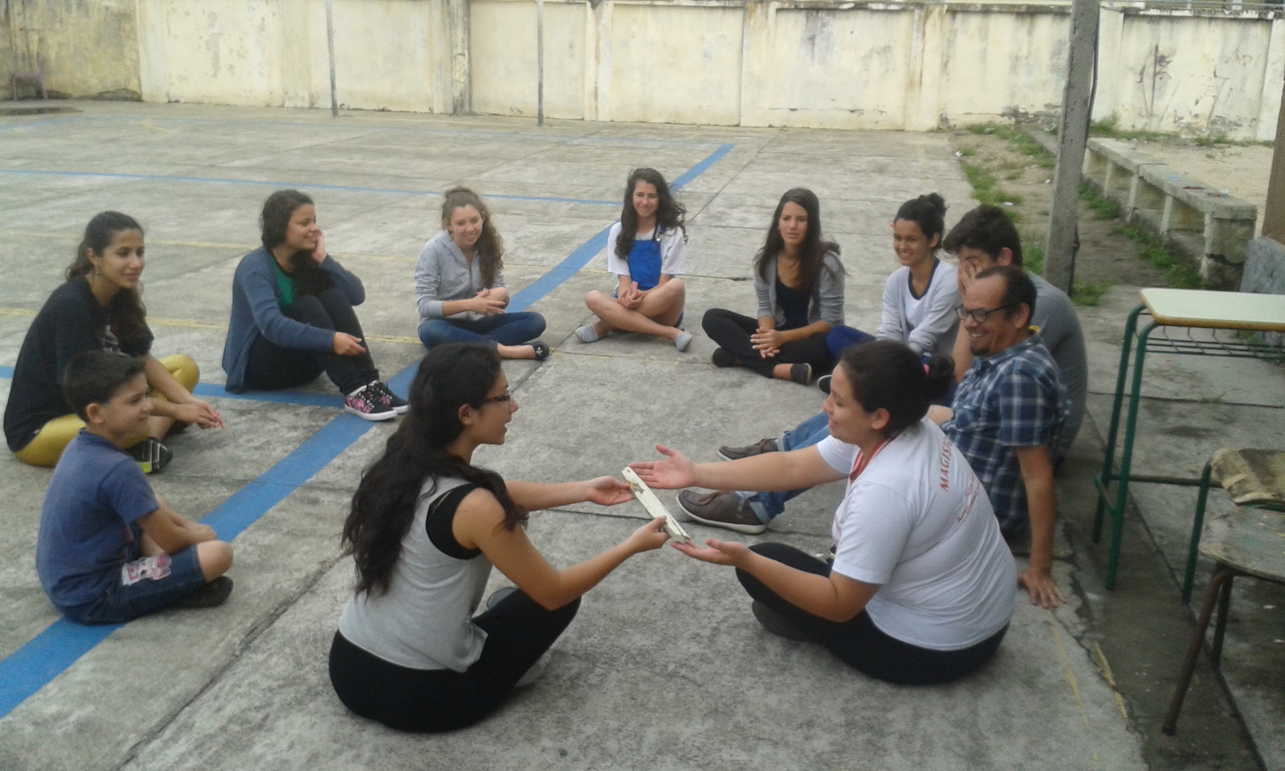 Pibid_artes_1_-_escola_gratulino_-_guaratuba__4_